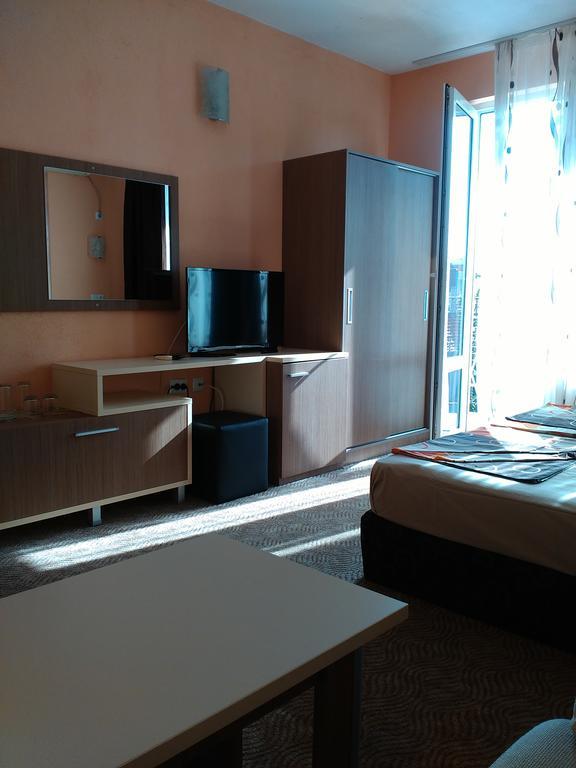 Fits Guest House Primorsko Exterior photo