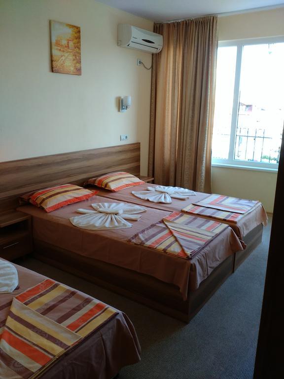 Fits Guest House Primorsko Exterior photo