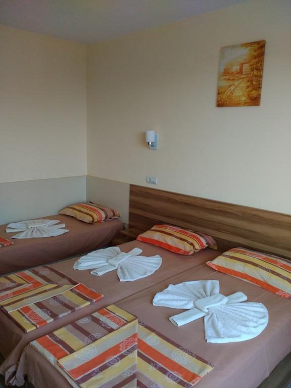 Fits Guest House Primorsko Exterior photo