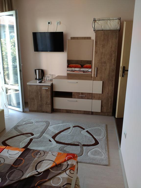 Fits Guest House Primorsko Exterior photo